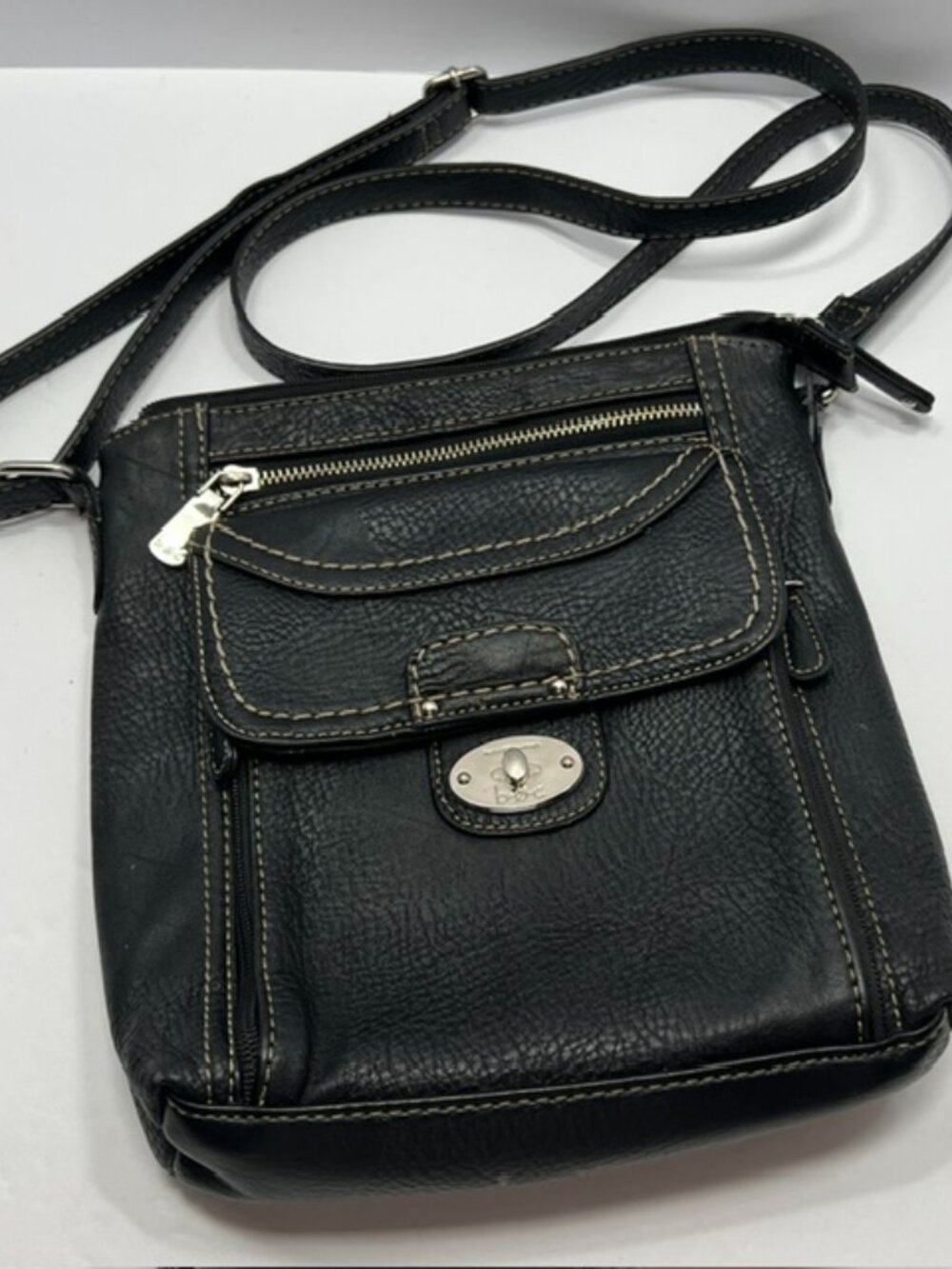 BOC Born Concepts Black Organizer Crossbody Bag Multi Pocket Adjustable Strap